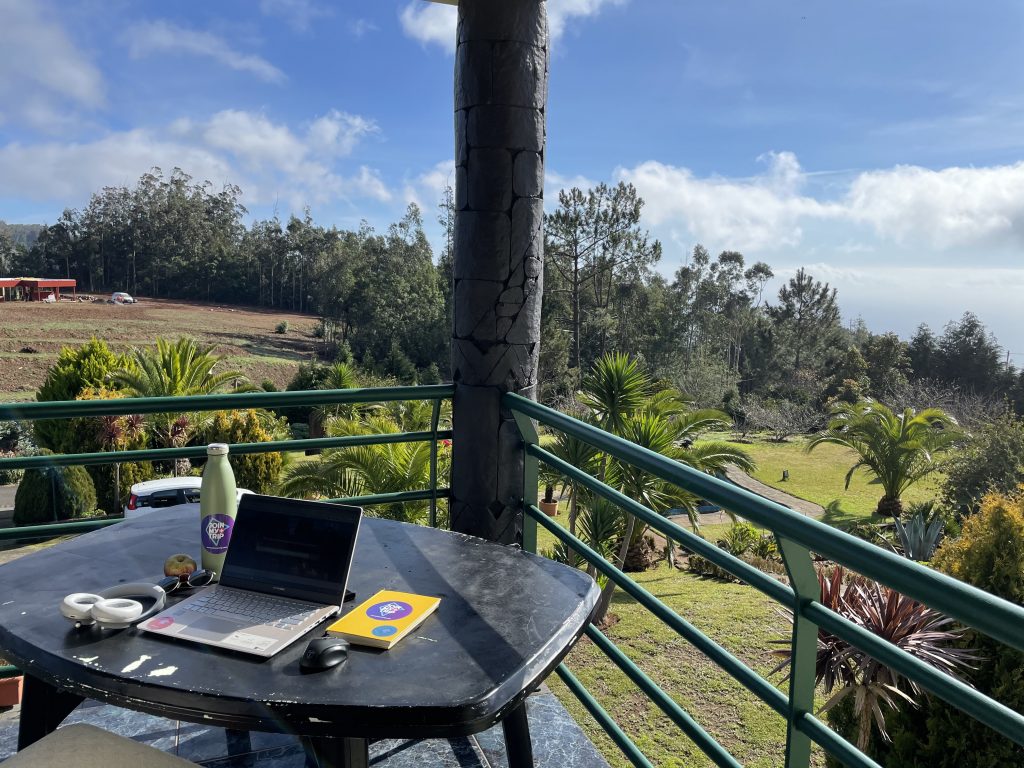 Working space in a tropical scenery