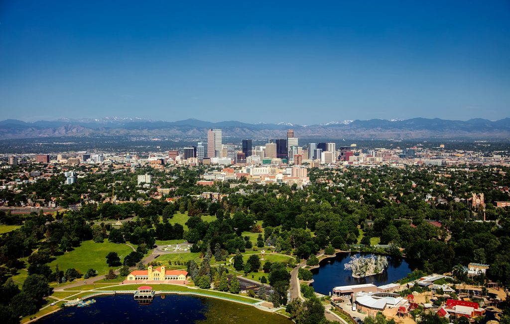 One of the best cities to live in America is Denver, Colorado with mountain view and the lake by the city