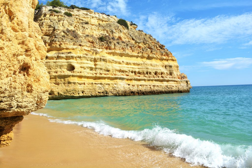 Portugese coasts and clear waters on a clear day