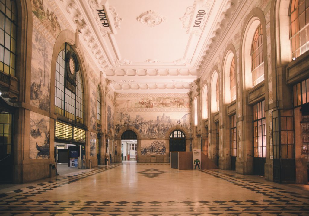 Sao Bento Railway Station