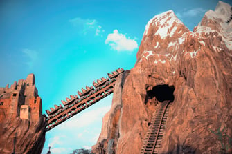 Expedition Everest Achterbahn in Disney's Animal Kingdom. 