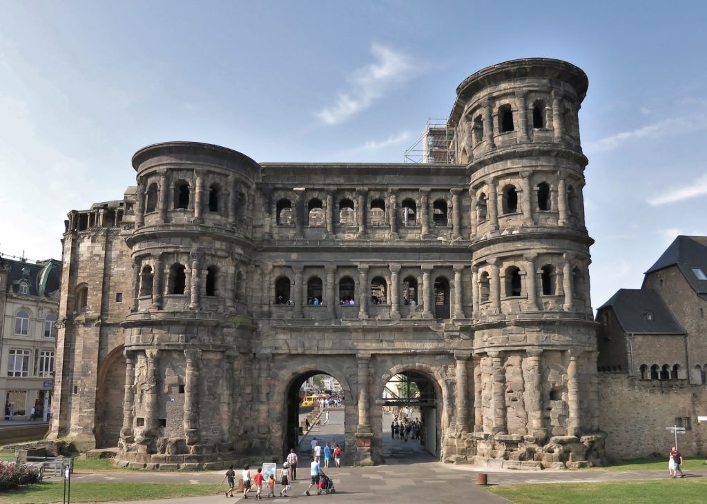 a building in Trier with people in front of it